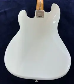SQUIER BY FENDER CLASSIC VIBE '60S PRECISION BASS / OLYMPIC WHITE SAFE DELIVERY