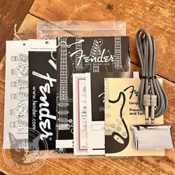 FENDER USA AMERICAN VINTAGE 62 STRATOCASTER THIN LACQUER CANDY APPLE RED SAFE DE