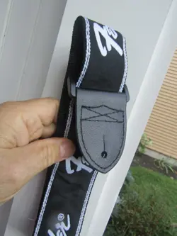 GUITAR STRAP 2.5