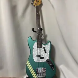 FENDER JAPAN MUSTANG BASS SHORT SCALE