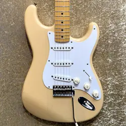 MAPLE FRETBOARD RIGHT-HANDED