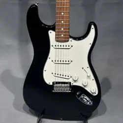 FENDER MEX PLAYER STRATOCASTER PF BLACK ELECTRIC GUITAR