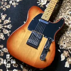 FENDER PLAYER PLUS TELECASTER SIENNA