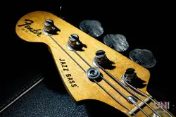 FENDER JAZZ BASS LEFTY / 1976