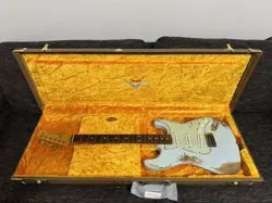 ELECTRIC GUITAR FENDER CUSTOM SHOP BUILT 1960 STRATOCASTER HEAVY RELIC 2020