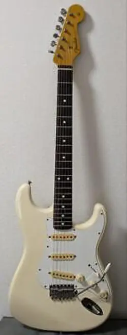 FENDER JAPAN STRATOCASTER E-SERIAL ELECTRIC GUITAR