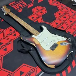 COMPONENT RELIC STRATOCASTER