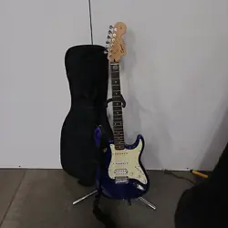 SQUIER STRAT BY FENDER BLUE ELECTRIC GUITAR W/GIG BAG