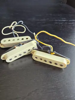 SIGNATURE STRATOCASTER PICKUP