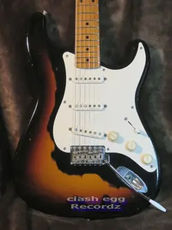 STRATOCASTER CUSTOM 1990S