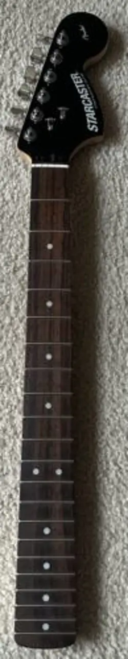 2009 FENDER STARCASTER STRATOCASTER ROSEWOOD NECK W/BLACK HEADSTOCK MINT PERFECT