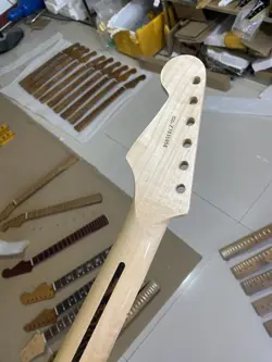 22 FRET STRAT ELECTRIC GUITAR NECK PART MAPLE FOR DIY FENDER REPLACE GLOSS