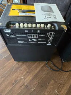 COMBO AMPLIFIER BLACK/SILVER