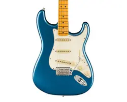 FENDER AMERICAN VINTAGE II 1973 STRATOCASTER - LAKE PLACID BLUE W/ MAPLE FB
