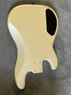 FENDER DUFF MCKAGAN SIGNATURE PRECISION BASS BODY WHITE