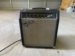 FENDER SQUIER BASS GUITAR AMP BP-15 - PARTS OR REPAIR