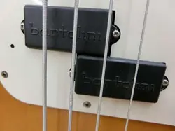 FENDER JAPAN PB-43 BASS SAFE DELIVERY FROM JAPAN