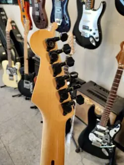 FENDER HM STRATOCASTER