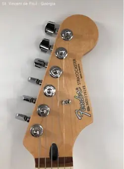 FENDER STRATOCASTER MADE IN MEXICO BLUE ELECTRIC GUITAR W/ GIG BAG GREAT COND.