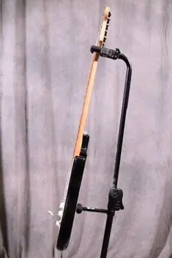 FENDER MEXICO/FENDER