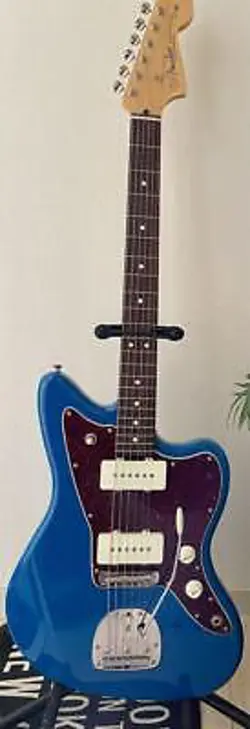 II JAZZMASTER #YNFOIJ