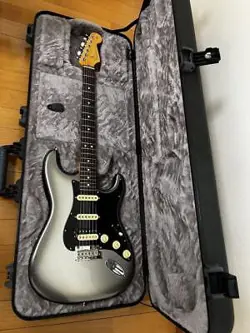 FENDER STRATOCASTER AMERICAN PROFESSIONAL 2 #YN5EBD