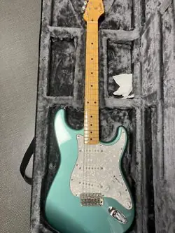 FENDER JAPAN STRATOCASTER STRAT #YN9VWF