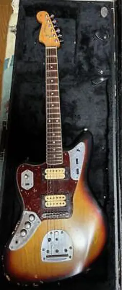 RIGHT SPECIFICATION FENDER