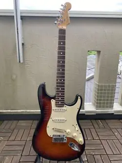 FENDER AMERICAN STANDARD STRATOCASTER #YNJJ52