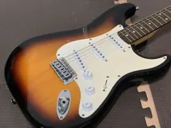 SQUIER BY FENDER SQUIER BULLET STRAT STRAT #YNHD65