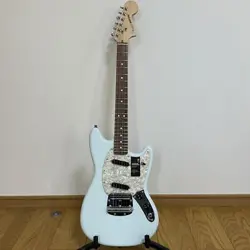 FENDER AMERICAN PERFORMER MUSTANG #YNCVTF