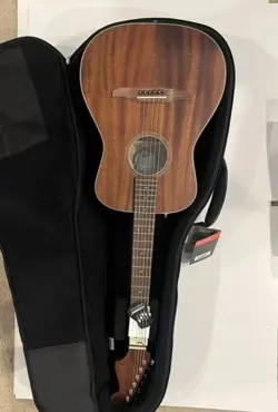 USED FENDER MALIBU SPECIAL ALL MAHOGANY W/ BAG - NATURAL W/ PAU FERRO FB