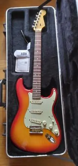 FENDER AMERICAN DELUXE STRATOCASTER N3 #YNAJ12