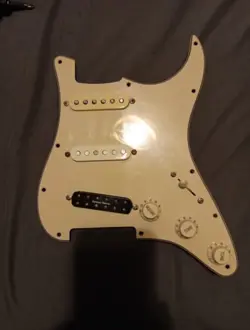 PICKGUARD CUSTOM SHOP50'S