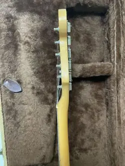 USA STRATOCASTER FENDER