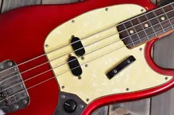 FENDER MUSTANG BASS 69