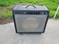 VINTAGE FENDER STAGE