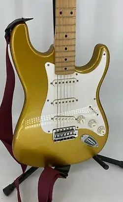 FRETS ACOUSTIC GUITAR