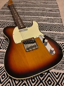 2004 FENDER TELECASTER CUSTOM '62 JAPAN VINTAGE REISSUE TL62B SUNBURST