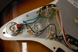 PICKGUARD WAY SWITCH