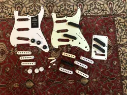 PICKGUARDS KNOBS