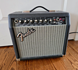 FENDER BULLET 15