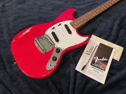 FENDER JAPAN MG69 MH RED MUSTANG