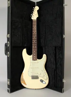 2017 FENDER '62 REISSUE SLAB BOARD STRATOCASTER HEAVY RELIC AGED OLYMPIC WHITE