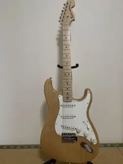 FENDER JAPAN TRADITIONAL 70S ST ELECTRIC GUITAR MADE IN JAPAN