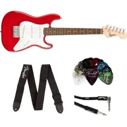 SQUIER SONIC BUNDLE WITH FENDER LOGO GUITAR STRAP BLACK, FENDER PICKS