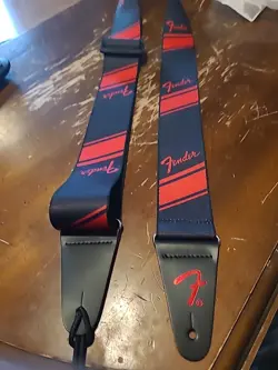 FENDER GUITAR STRAP