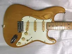 FENDER JAPAN CST 50M STRATOCASTER