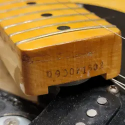 GUITAR ORIGINAL BLACK