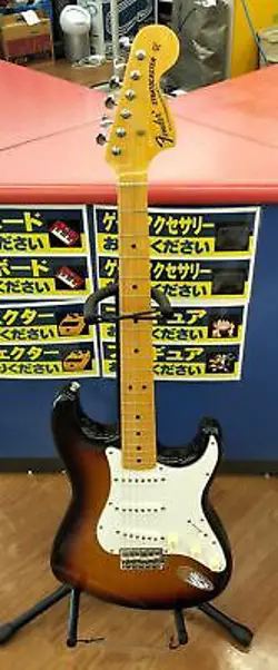 USED FENDER JAPAN ST68 3TS 2006 ELECTRIC GUITAR